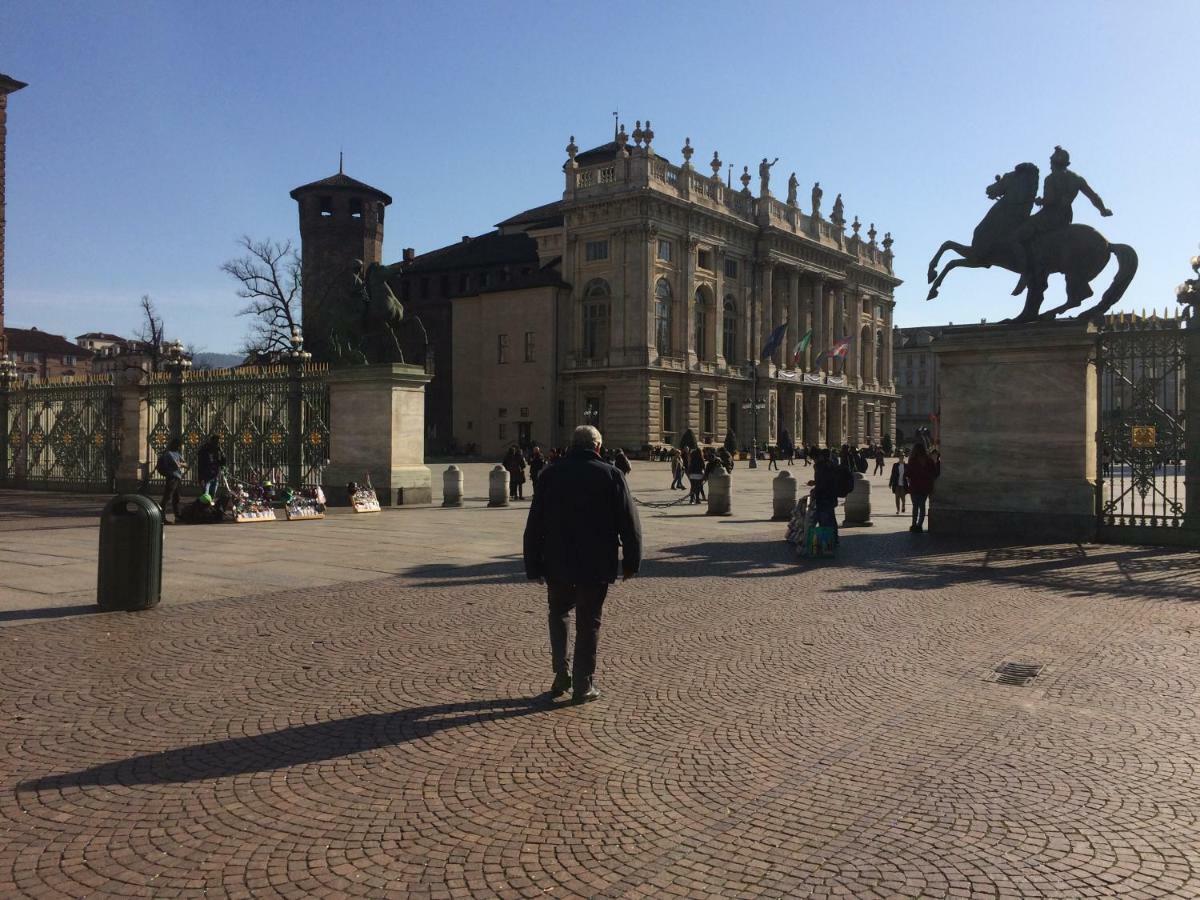 Porta Palatina Panzió Torino Kültér fotó